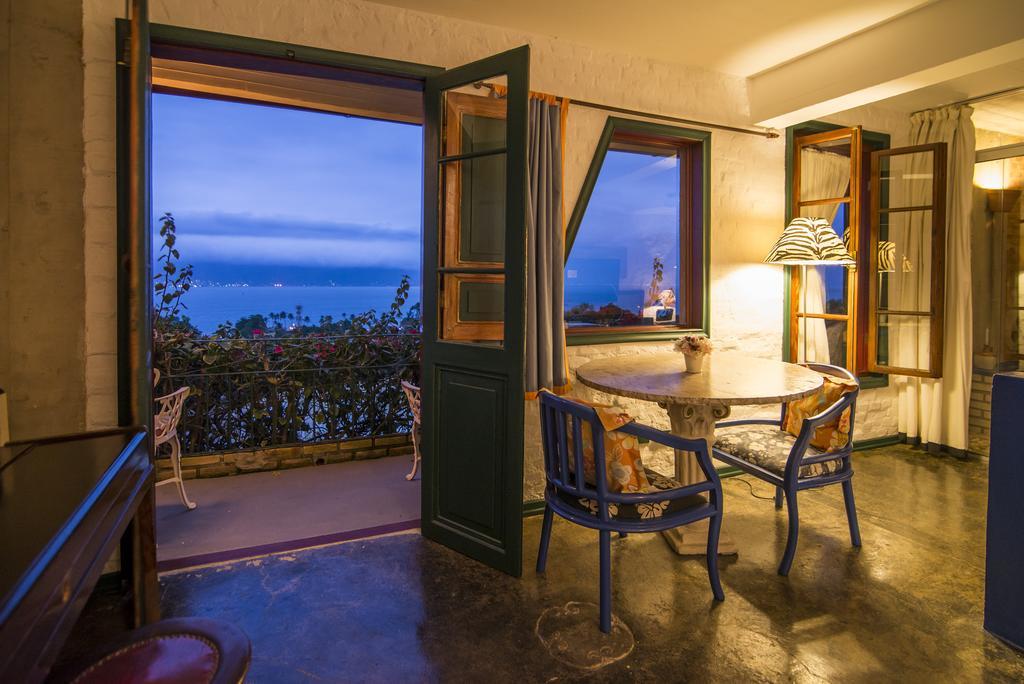 Hotel Pousada Maison Joly Ilhabela Exterior foto
